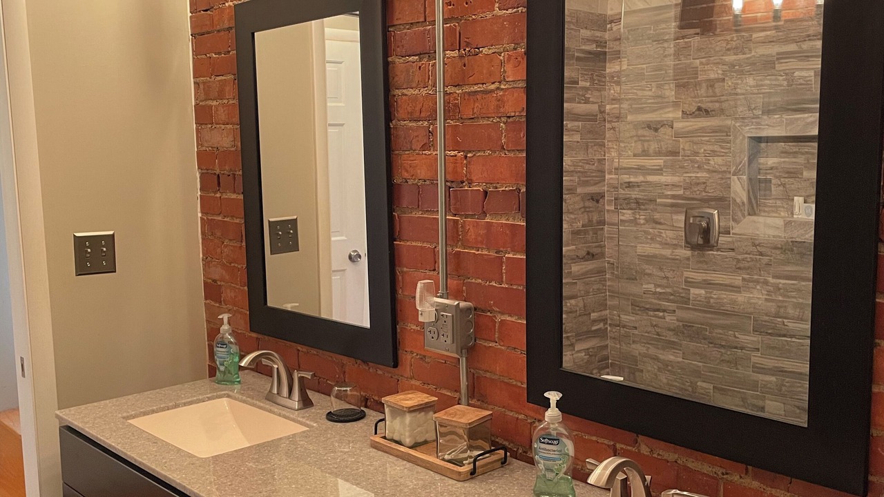 Photo of Bathroom in Olney
