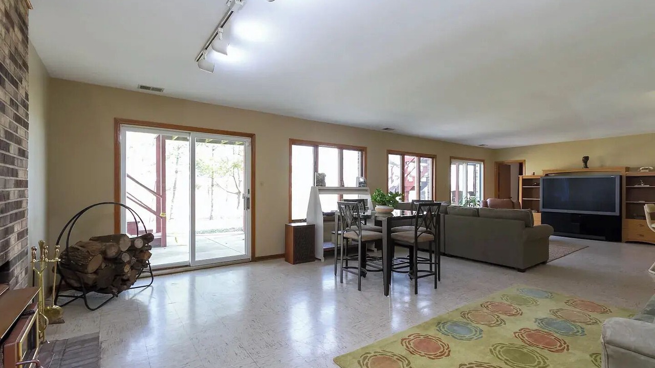 Photo of Livingroom in University Park