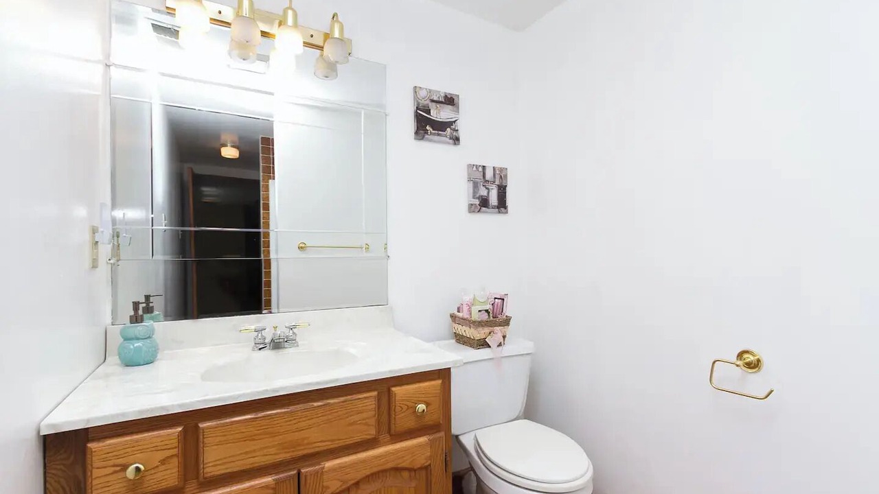 Photo of Bathroom in University Park
