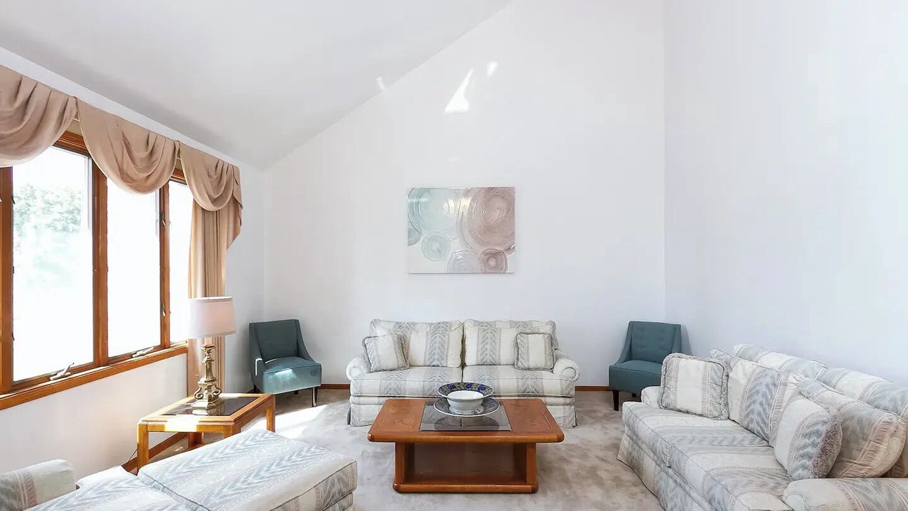 Photo of Livingroom in University Park