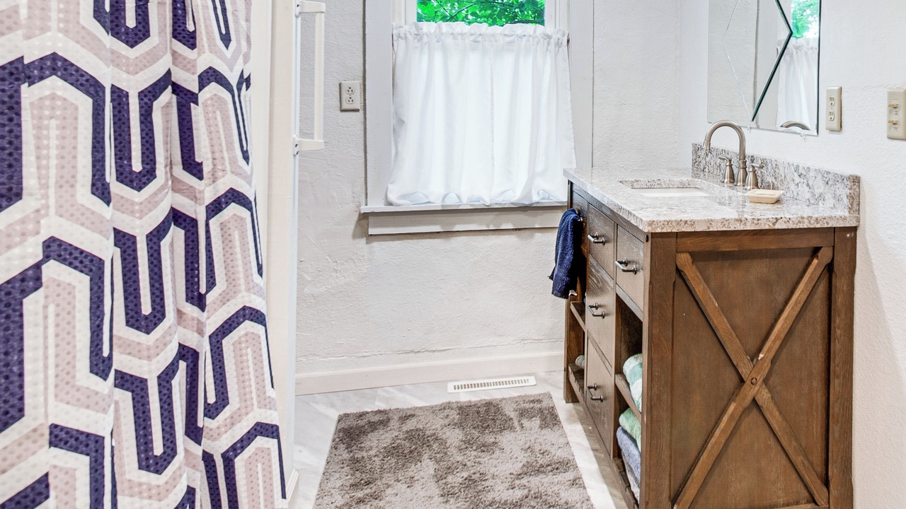 Photo of Bathroom in Hillsboro
