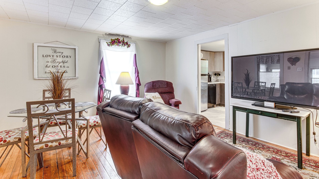 Photo of Bedroom in Hillsboro