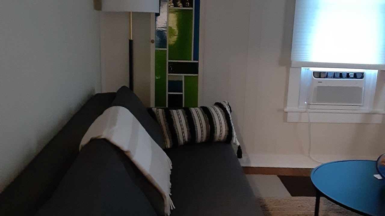 Photo of Livingroom in Harvard