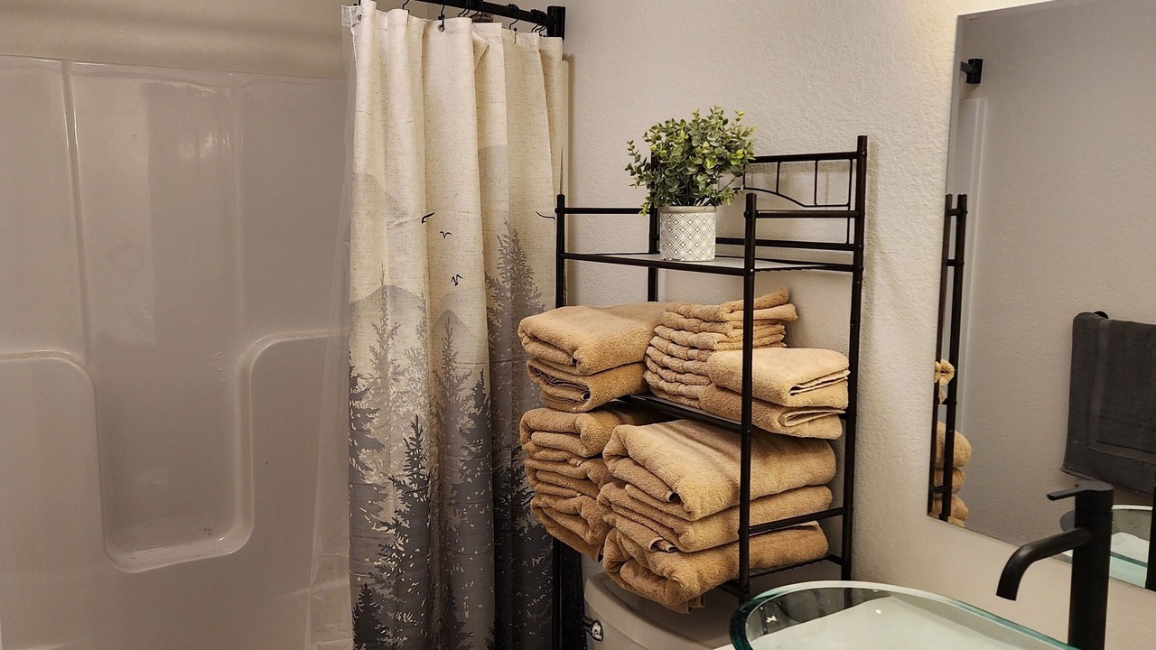 Photo of Bathroom in Carterville