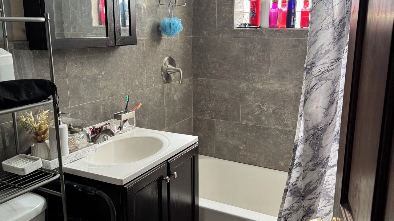 Photo of Bathroom in Chicago Lawn