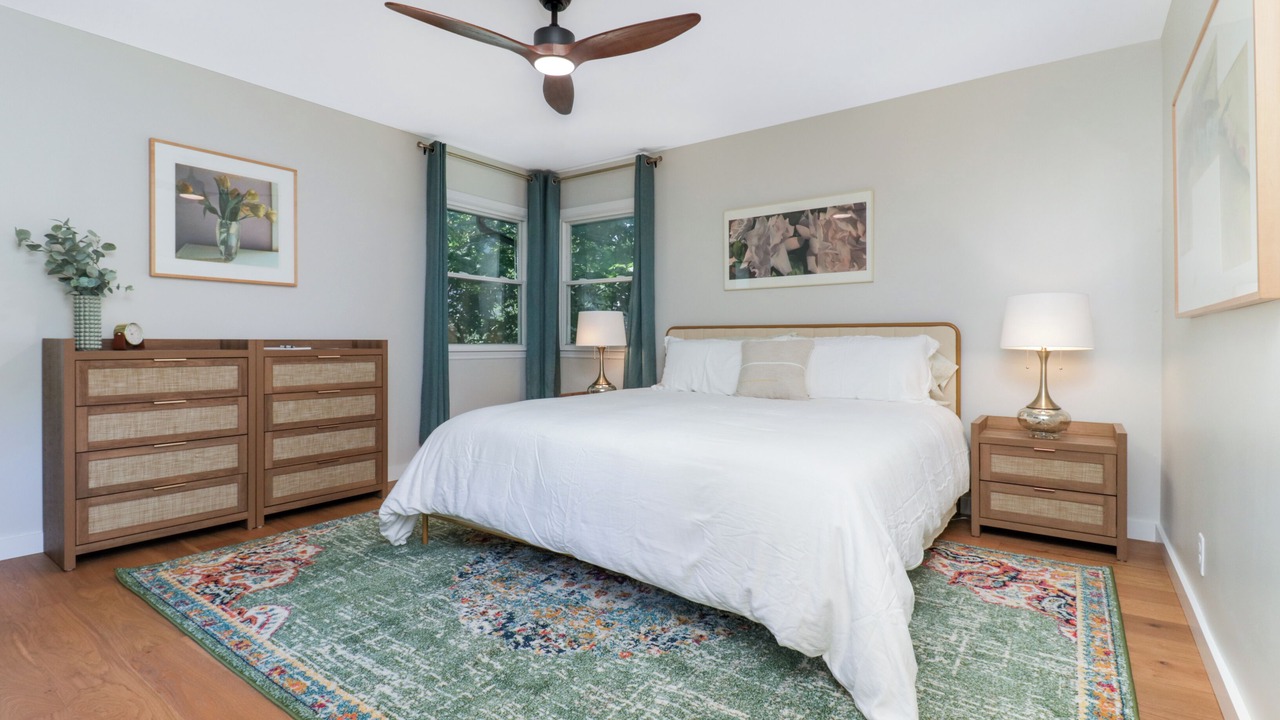 Photo of Bedroom in Normal