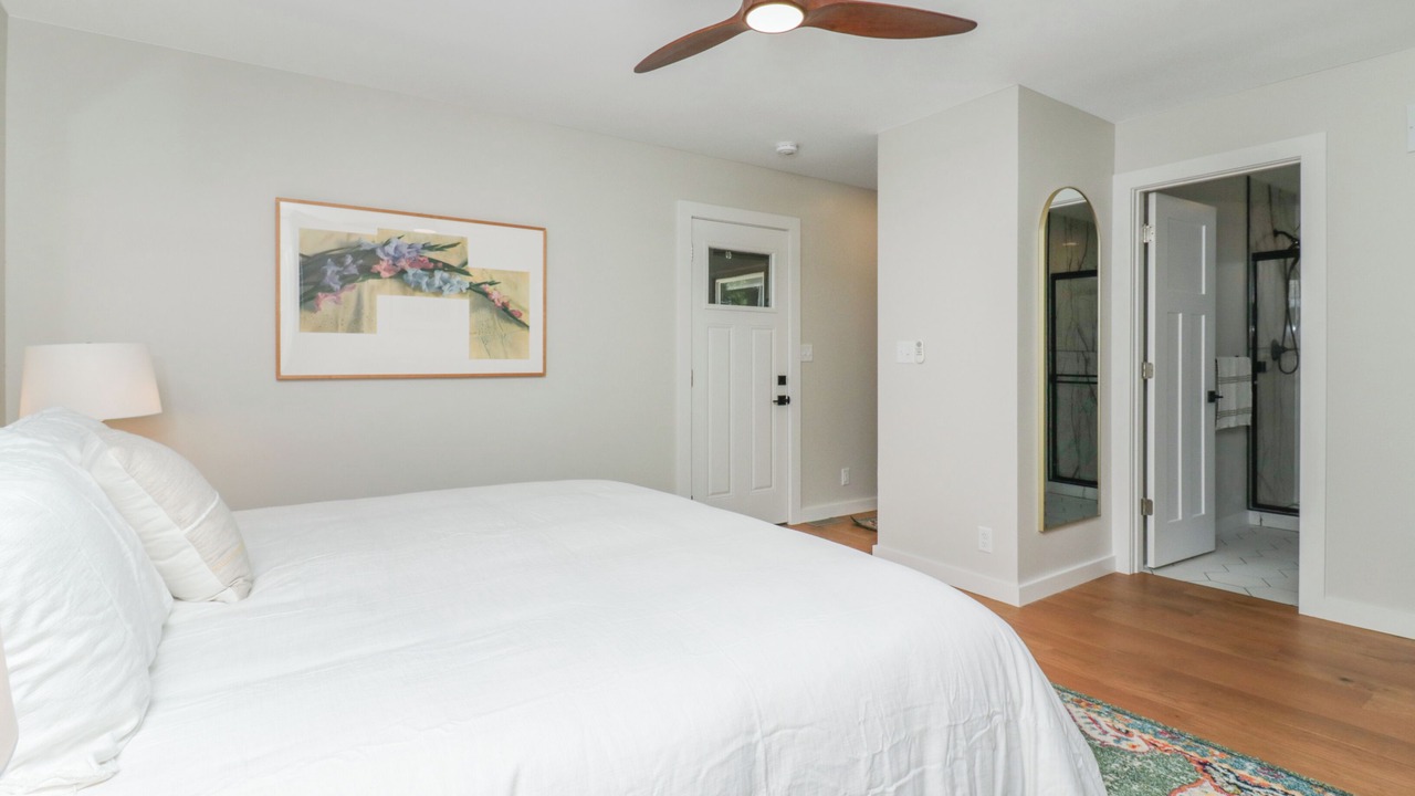 Photo of Bedroom in Normal