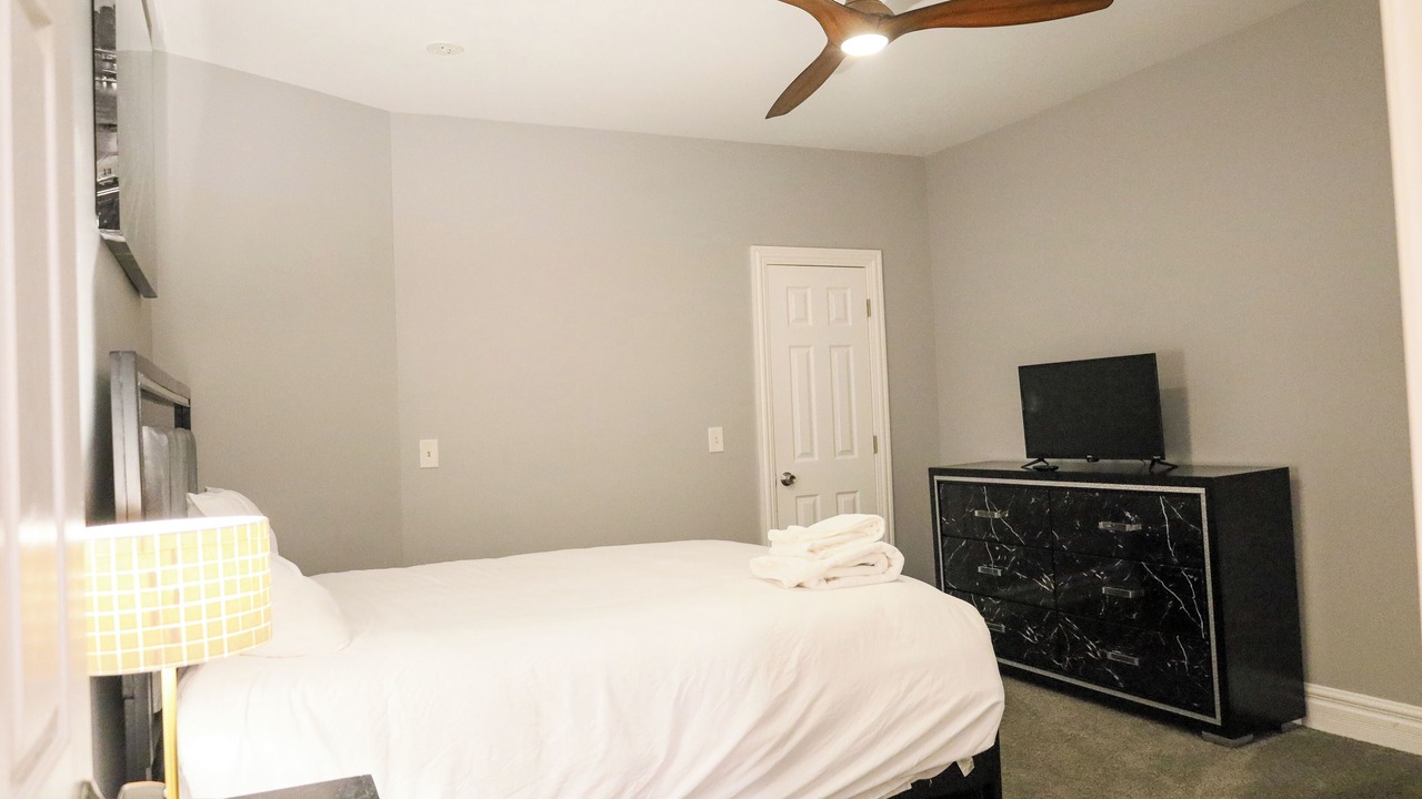 Photo of Bedroom in South Shore