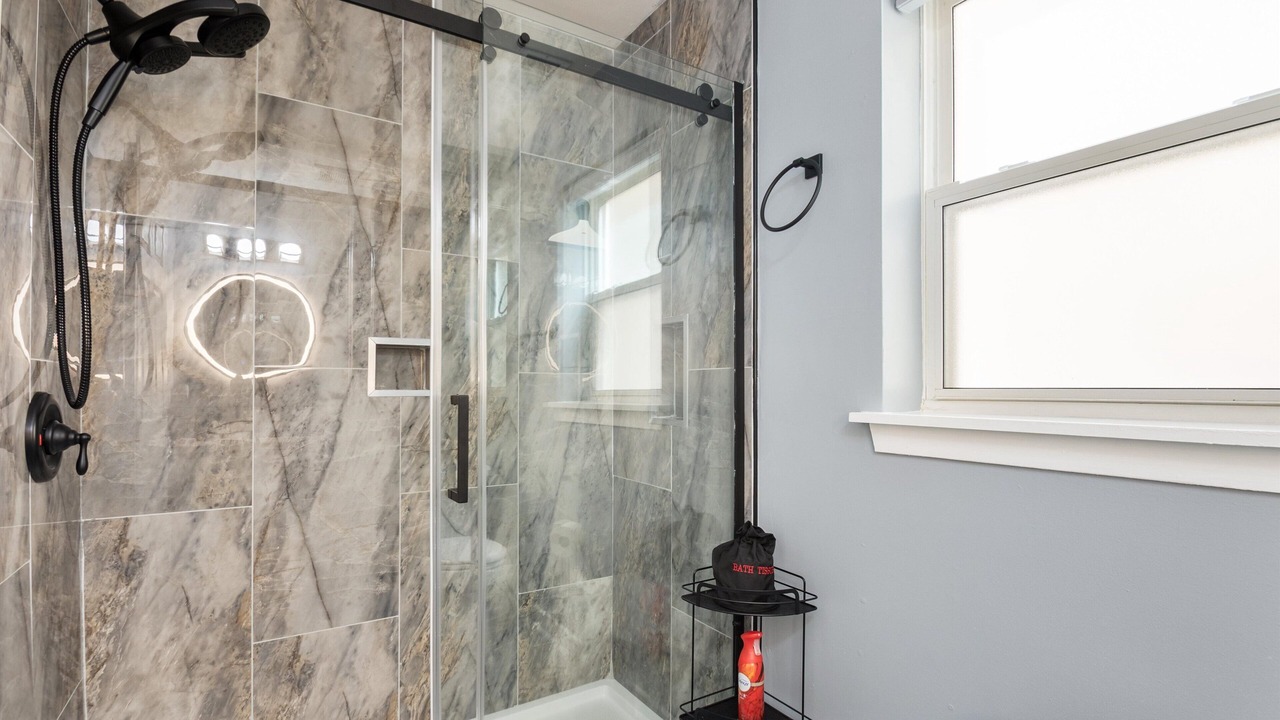 Photo of Bathroom in Grand Boulevard