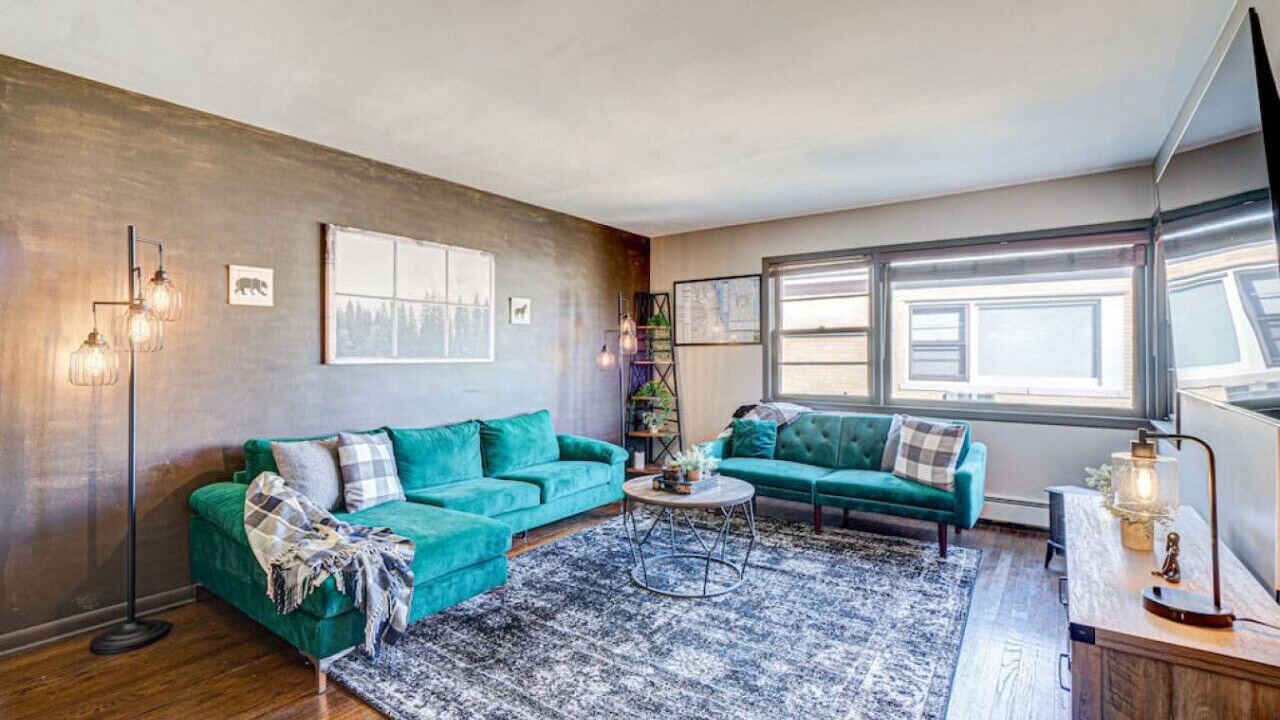 Photo of Livingroom in Elmwood Park