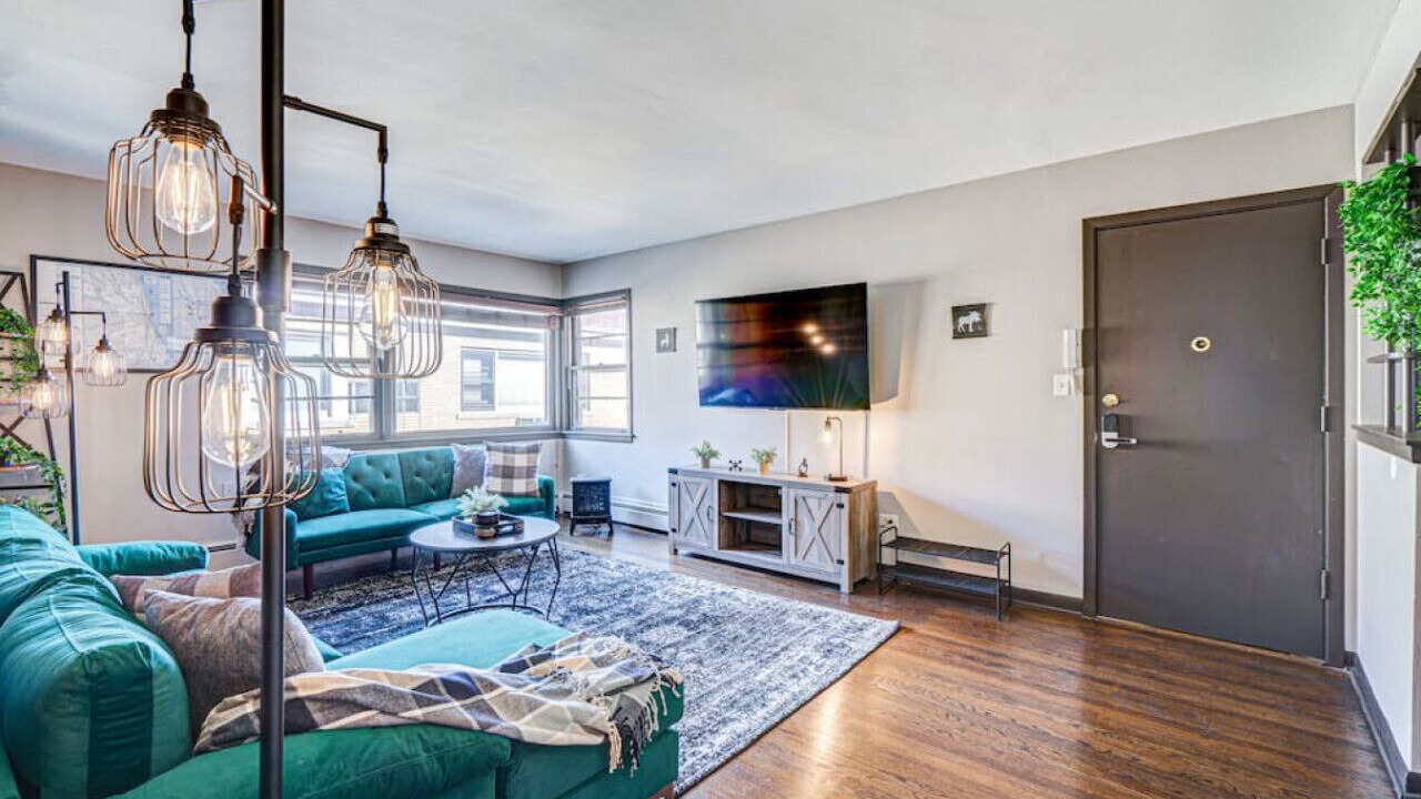 Photo of Livingroom in Elmwood Park
