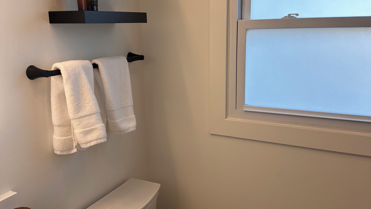 Photo of Bathroom in Wasco
