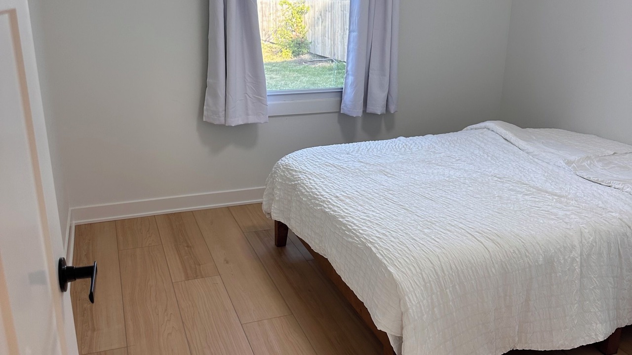 Photo of Bedroom in Wasco
