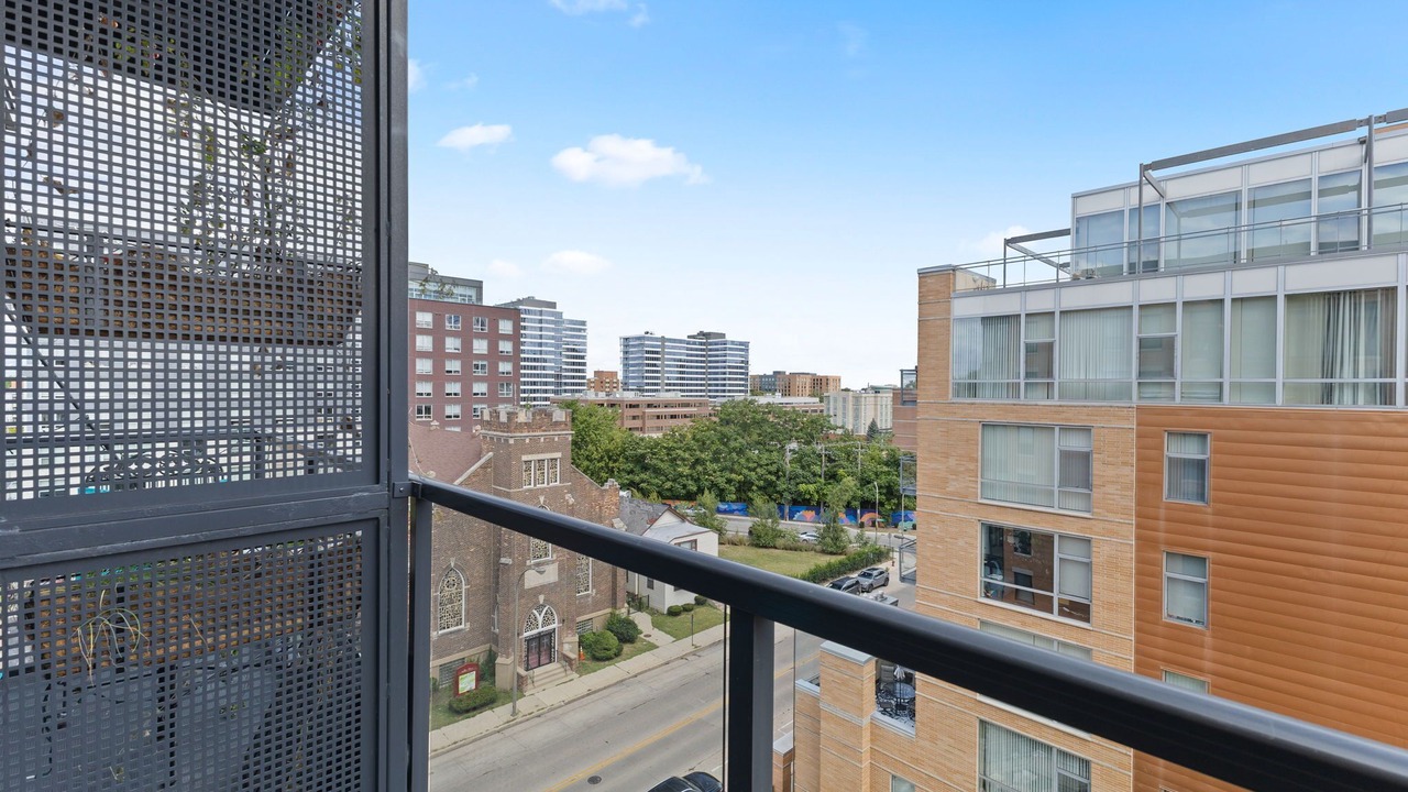 Photo of Outdoor in Evanston