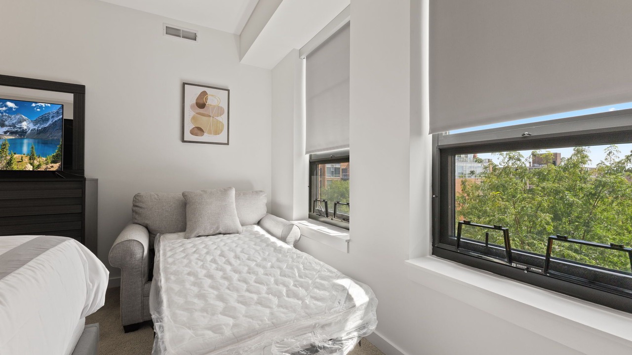 Photo of Bedroom in Evanston
