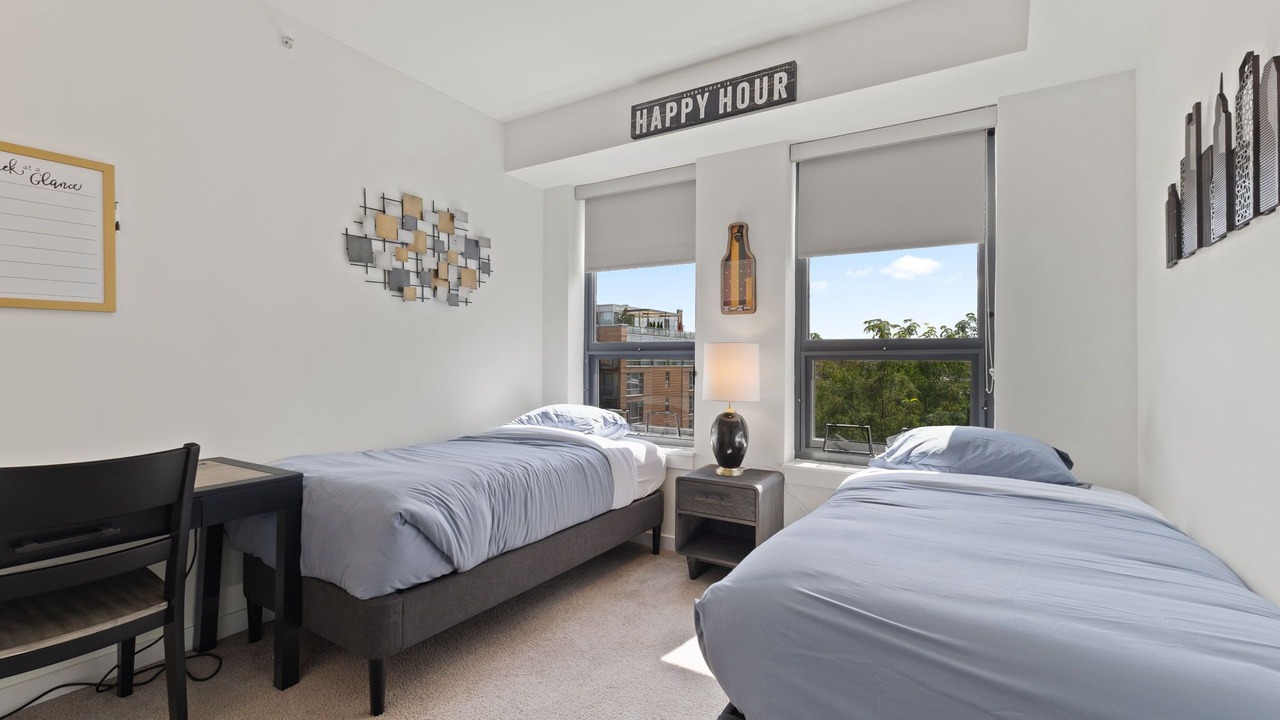 Photo of Bedroom in Evanston