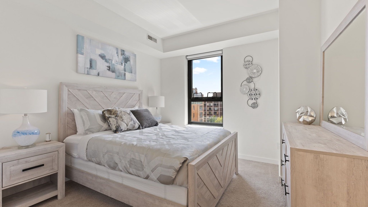 Photo of Bedroom in Evanston