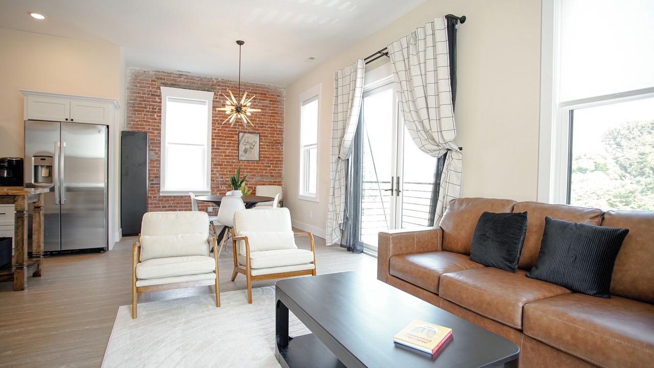 Photo of Livingroom in Highland
