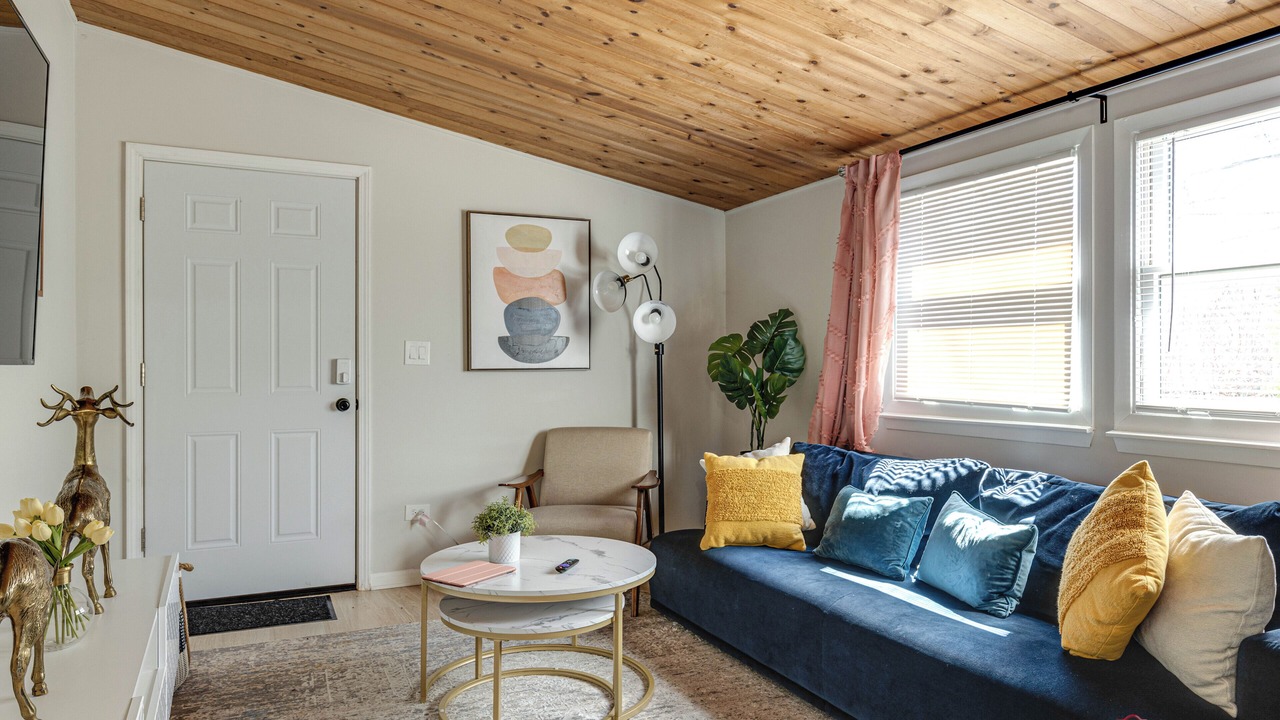 Photo of Livingroom in Highland Park