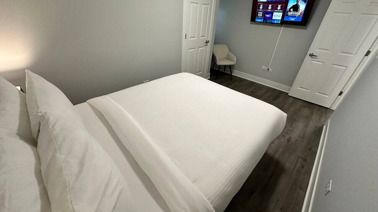 Photo of Bedroom in Heart of Chicago