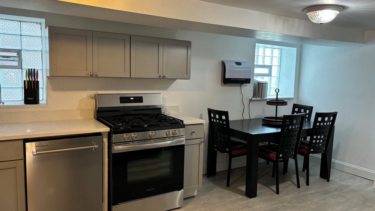 Photo of Kitchen in Cragin