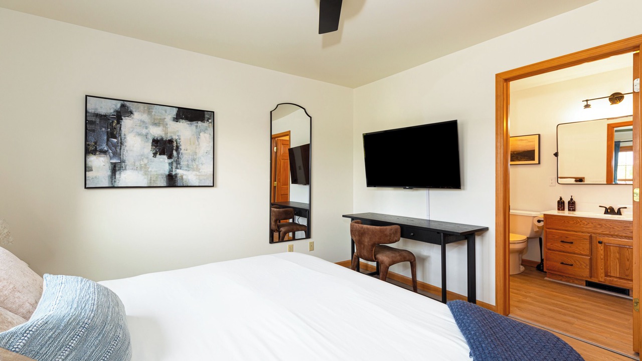 Photo of Bedroom in The Galena Territory