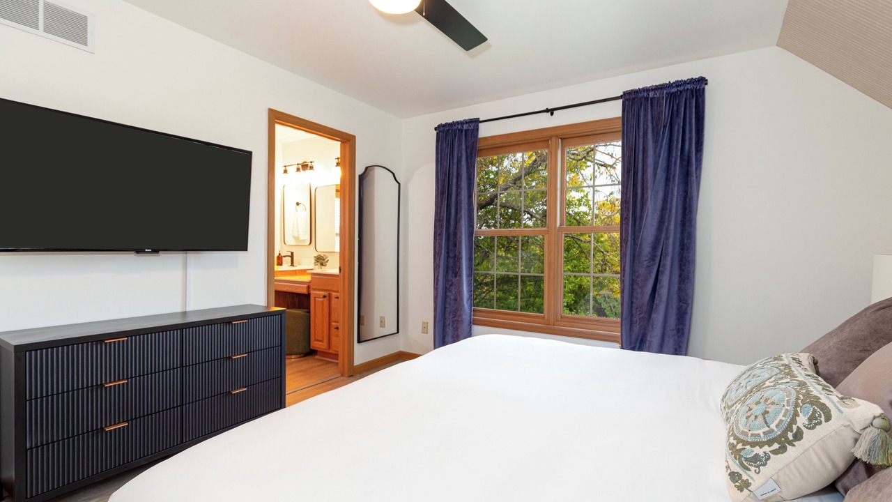 Photo of Bedroom in The Galena Territory