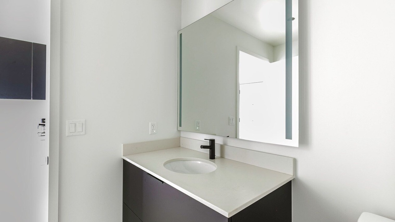 Photo of Bathroom in Near West Side