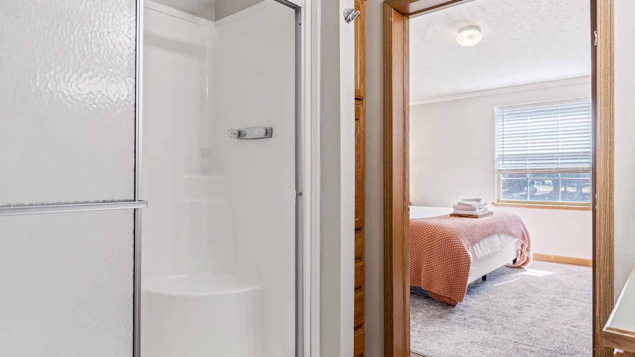 Photo of Bathroom in Plainview