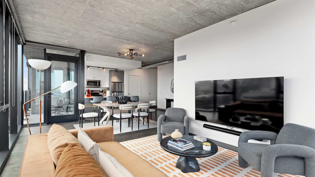Photo of Livingroom in Near West Side
