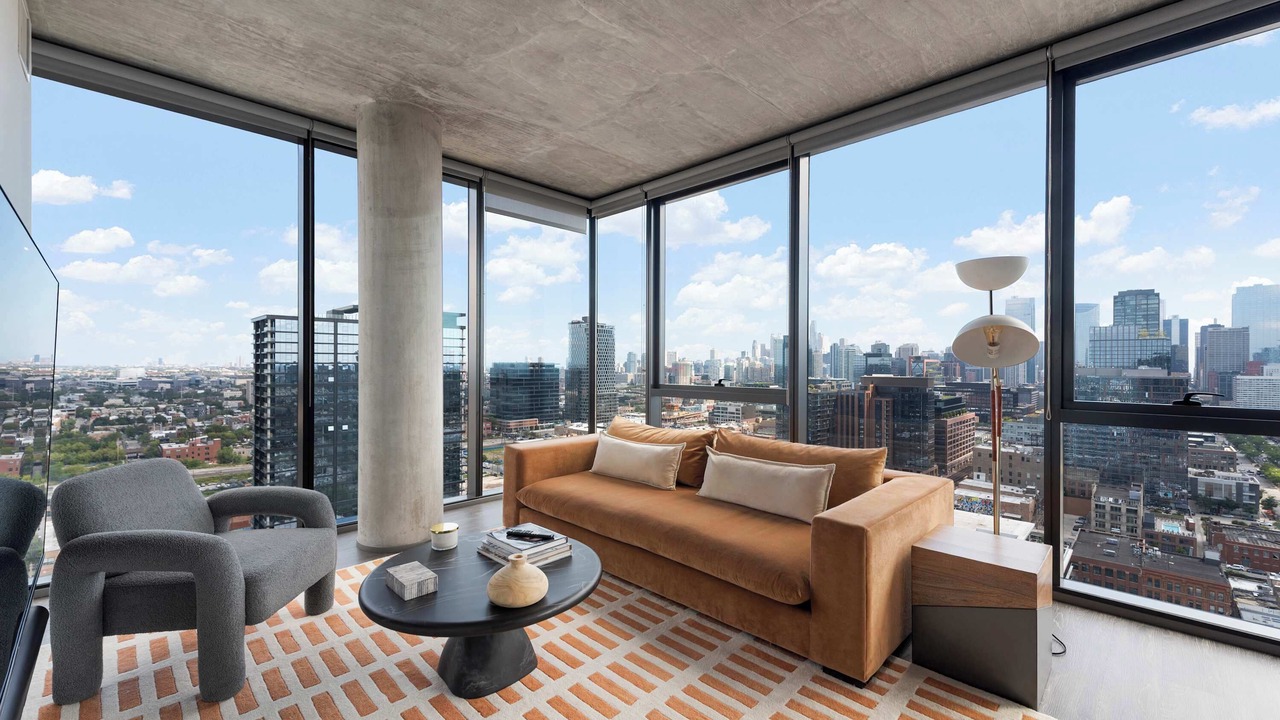 Photo of Livingroom in Near West Side