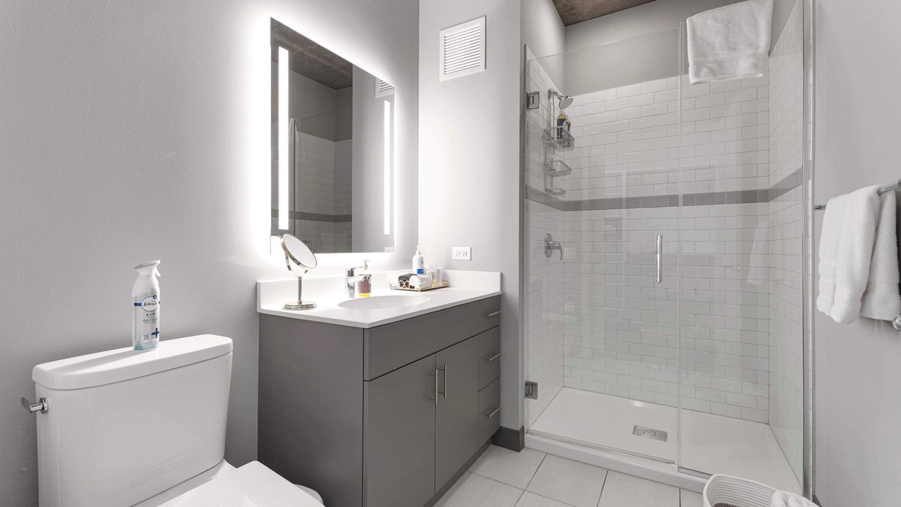 Photo of Bathroom in Near West Side