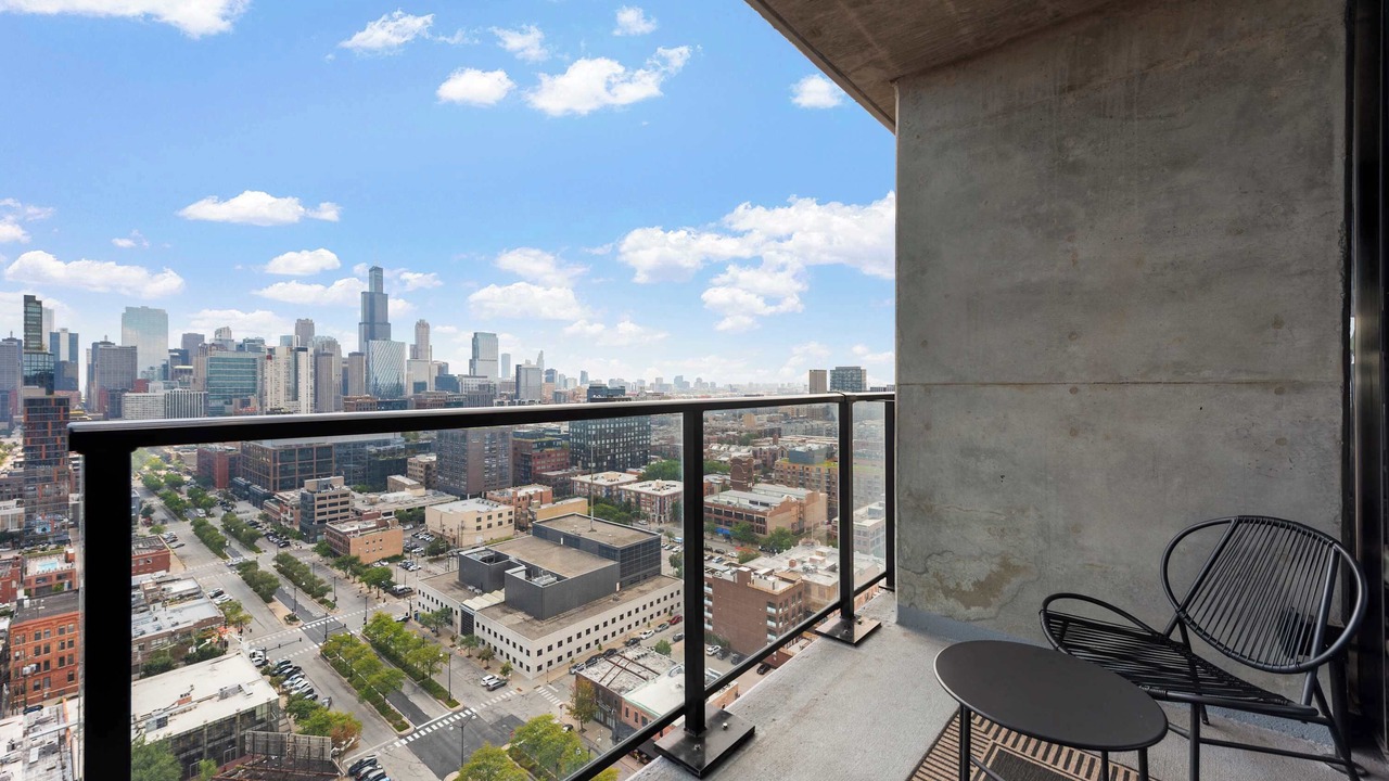 Photo of Outdoor in Near West Side