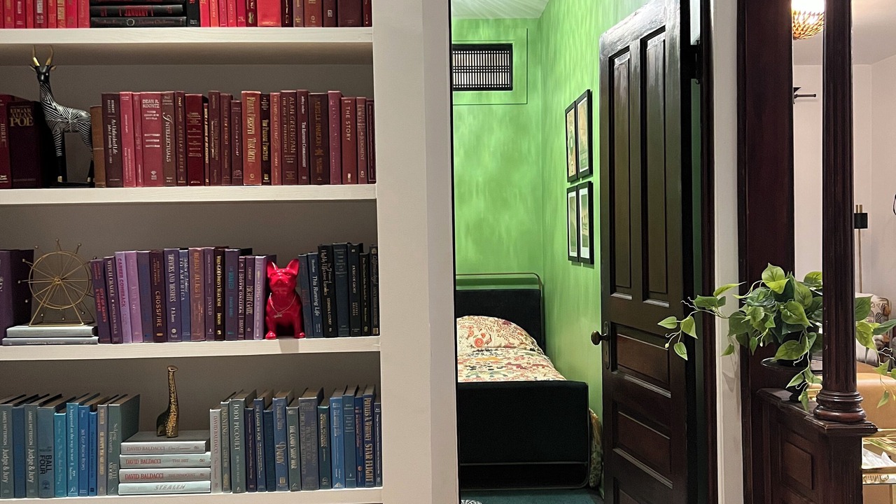 Photo of Bedroom in Wicker Park