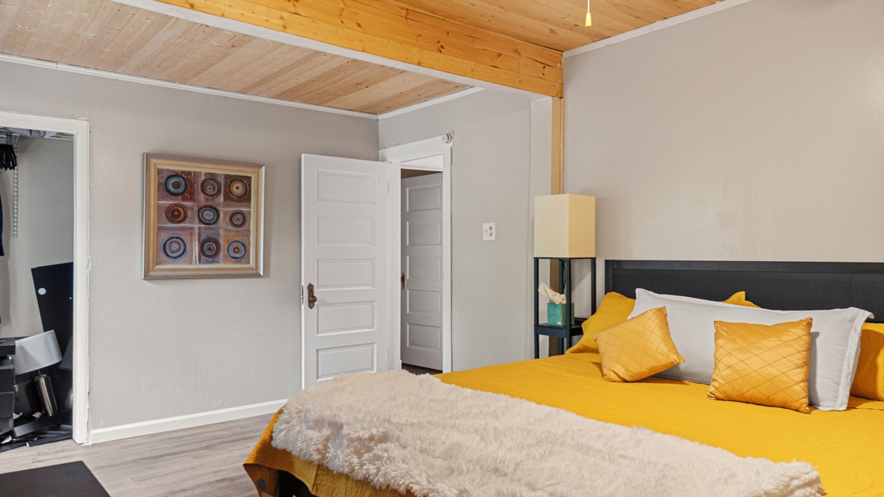 Photo of Bedroom in Springfield