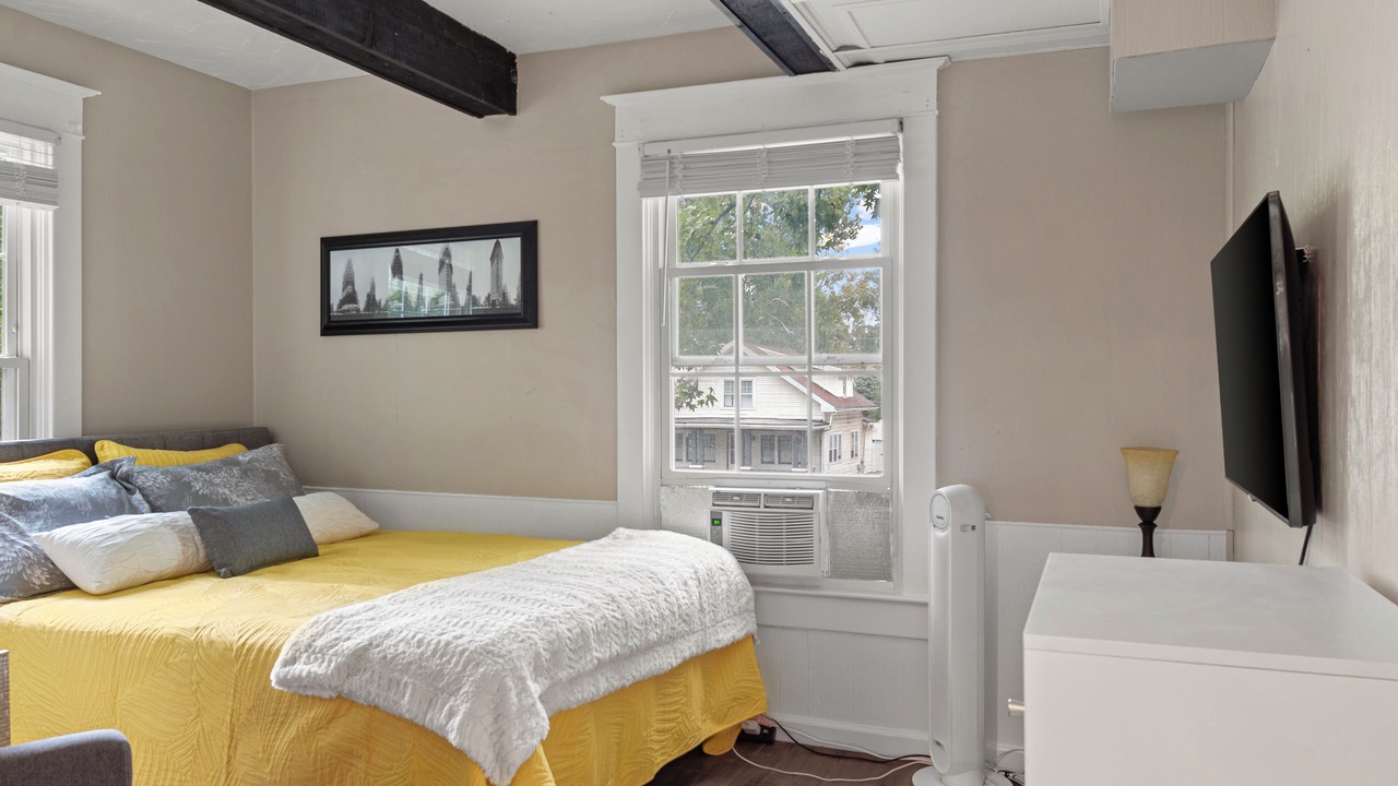 Photo of Bedroom in Springfield