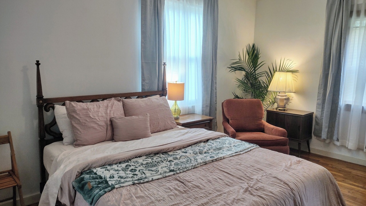 Photo of Bedroom in Carbondale