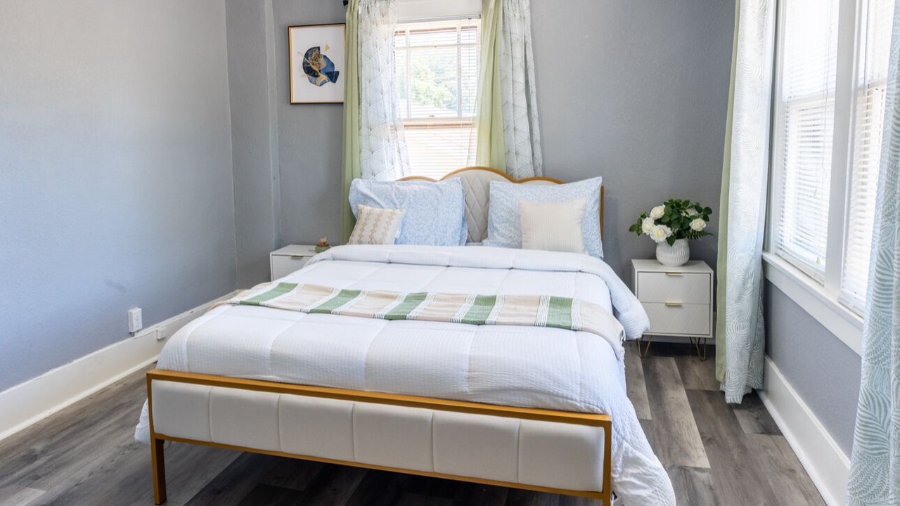 Photo of Bedroom in Decatur