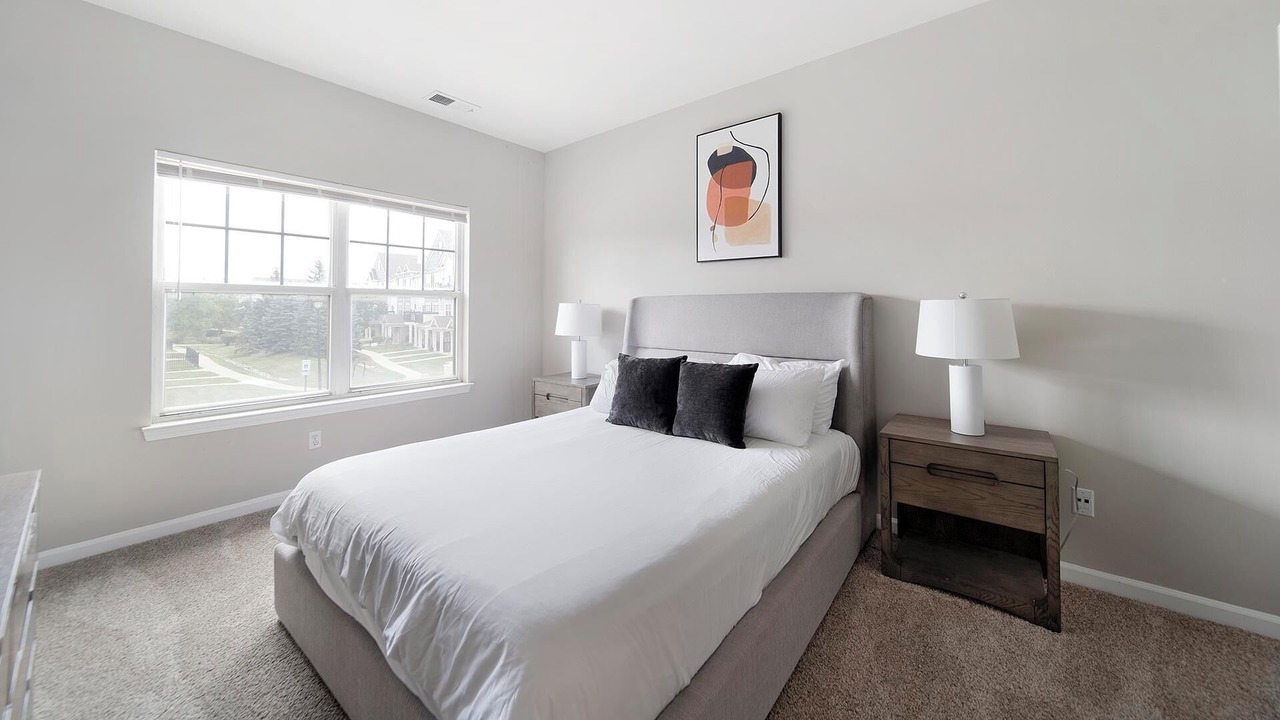 Photo of Bedroom in West Dundee