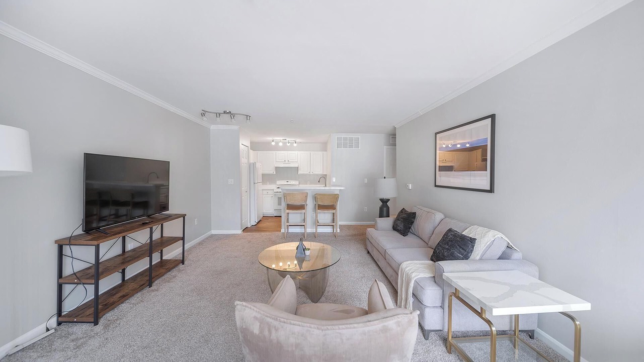 Photo of Livingroom in West Dundee