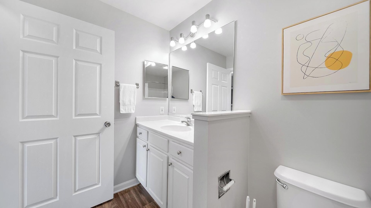 Photo of Bathroom in West Dundee