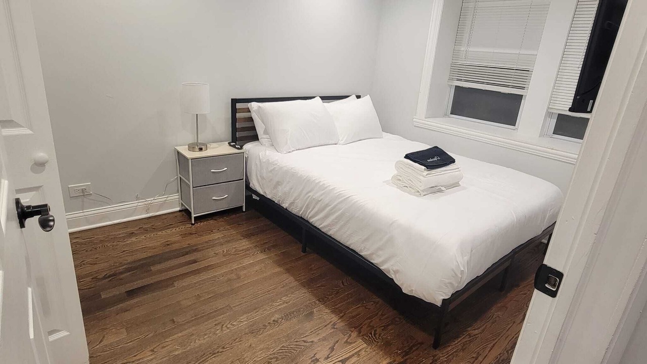 Photo of Bedroom in Pulaski Park