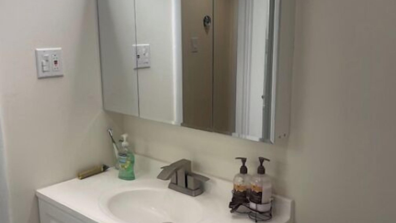 Photo of Bathroom in Calumet Heights