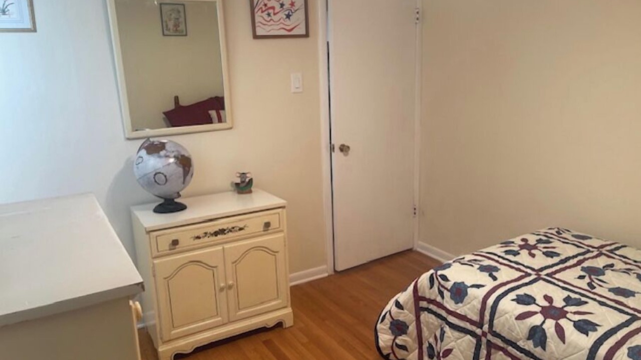 Photo of Bedroom in Calumet Heights