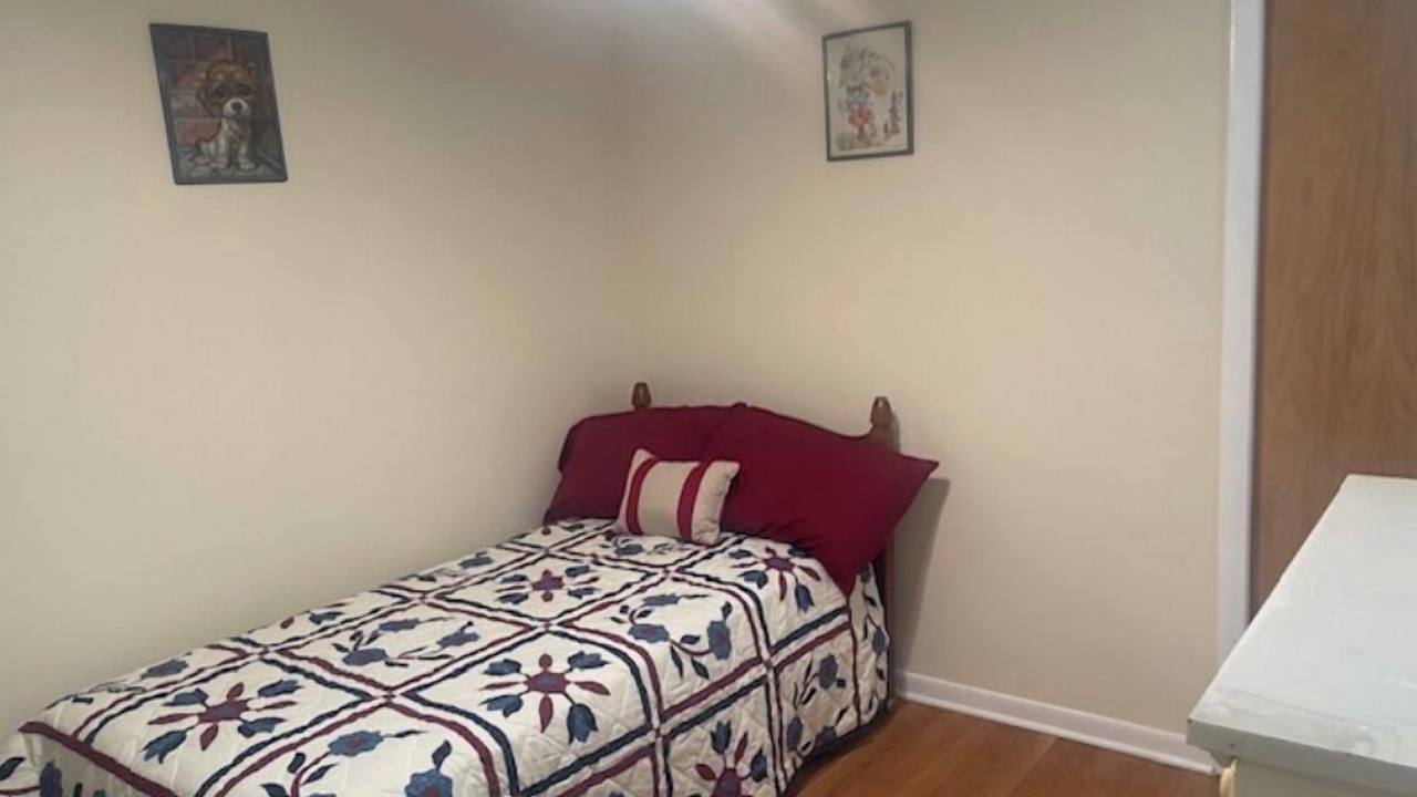 Photo of Bedroom in Calumet Heights
