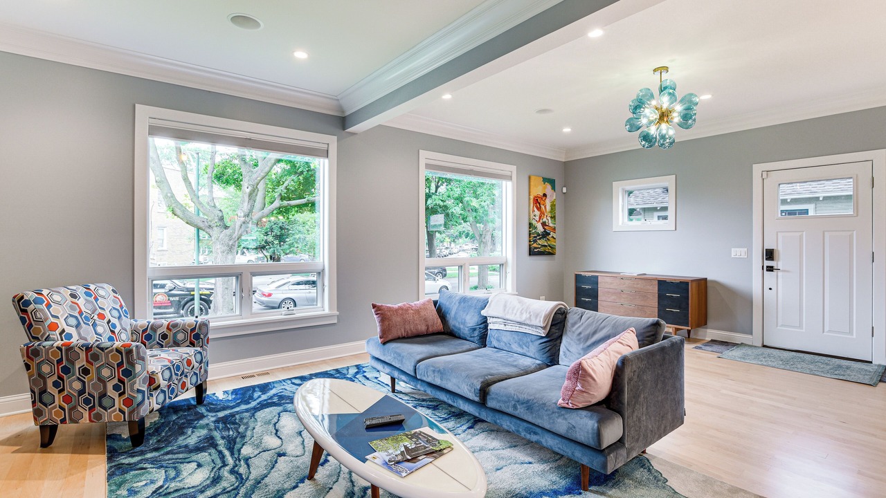 Photo of Livingroom in Albany Park