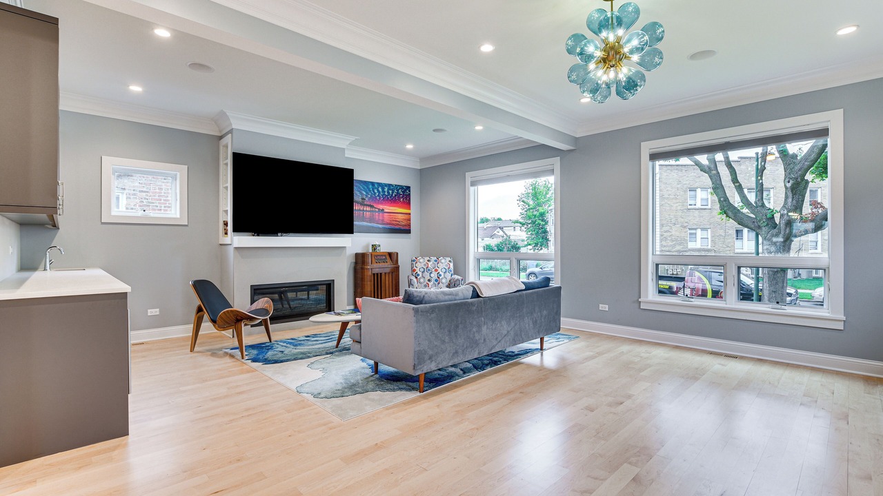 Photo of Livingroom in Albany Park