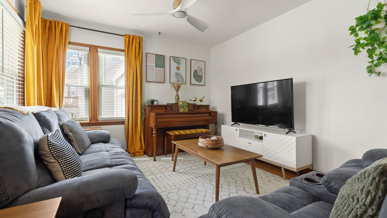 Photo of Livingroom in Winnebago