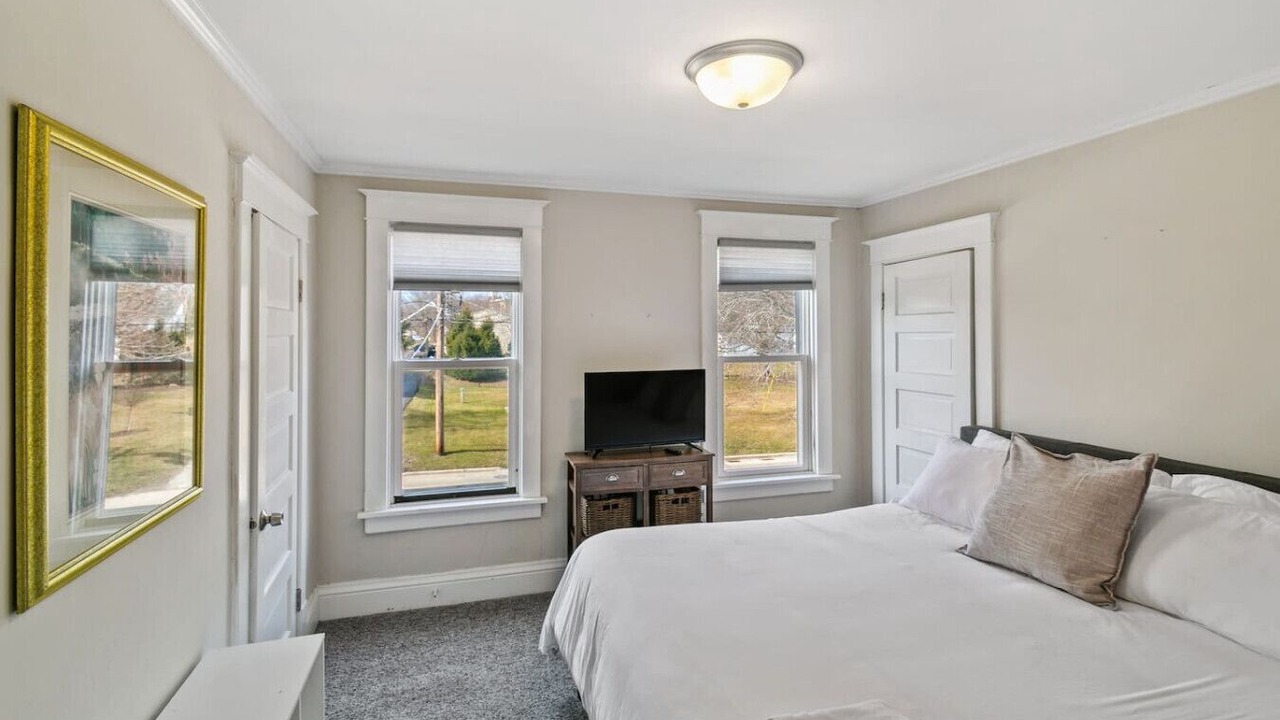 Photo of Bedroom in Libertyville