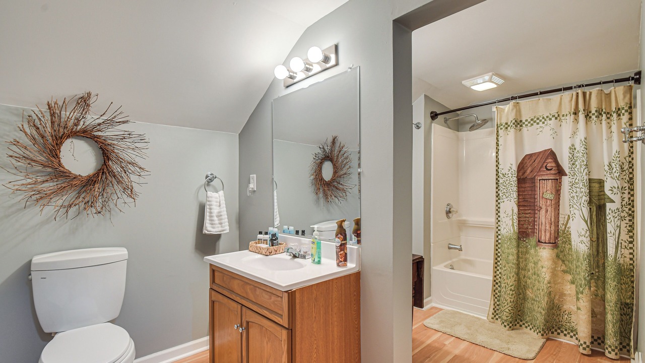 Photo of Bathroom in Biggsville
